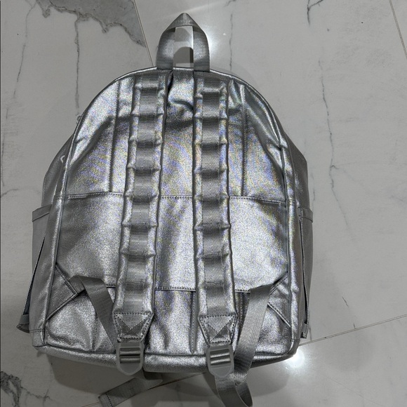 State Backpack - Picture 2 of 4